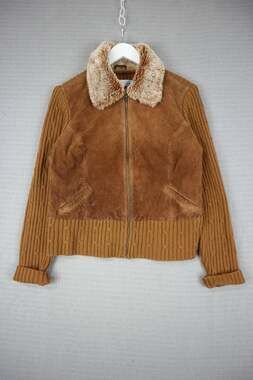 It's a New vision two tone faux fur Ribbed Jacket Leather Large